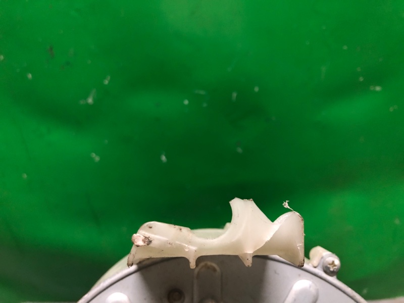 Мотор охлаждения батареи CAMRY 40 06-11 2007 AHV40 2.4 2AZFXE