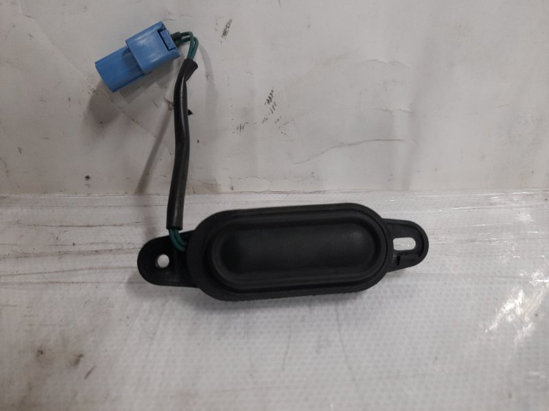 Запчасть кнопка открывания багажника наружная задняя ACURA MDX (YD3) 13-21 2013 Внедорожник 3.5 74811-TZ5-A01 Б/У Кнопка открывания багажника наружная задняя ACURA MDX (YD3) 13-21 2013 Внедорожник 3.5 74811-TZ5-A01 Б/У