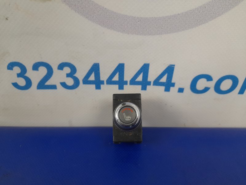 Запчасть кнопка обогрева сидений правая INFINITI QX60/JX35 12-20 25500-1MA0C Б/У Кнопка обогрева сидений правая INFINITI QX60/JX35 12-20 25500-1MA0C Б/У