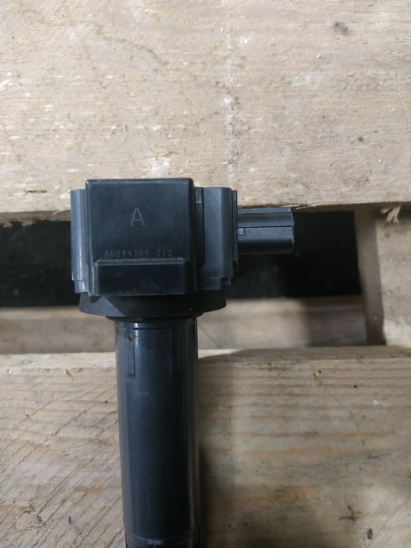 Катушка зажигания TLX 14-17 2017 Седан 2.4 Катушка зажигания TLX 14-17 2017 Седан 2.4