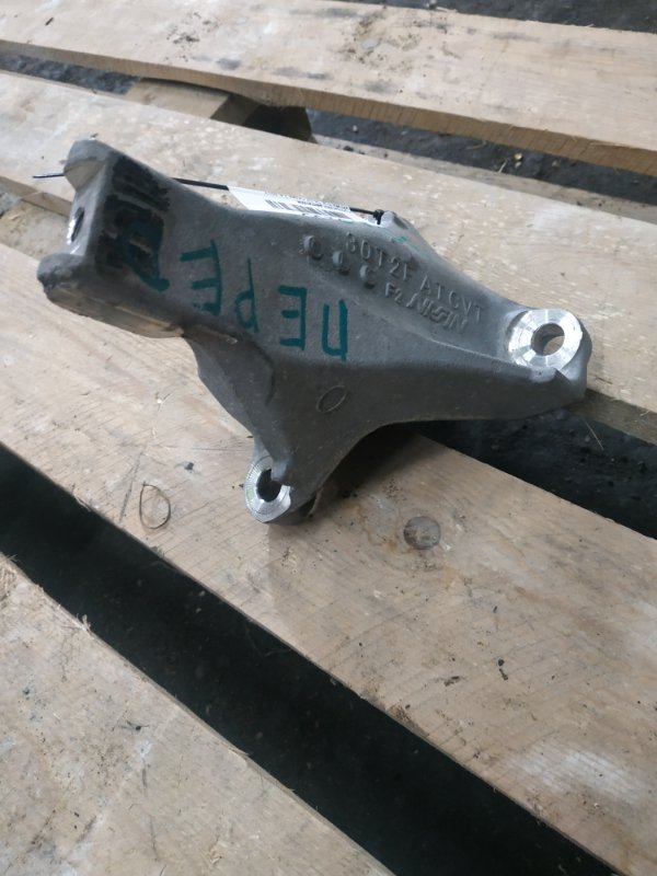 Кронштейн двигателя передний TLX 14-17 2017 Седан 2.4