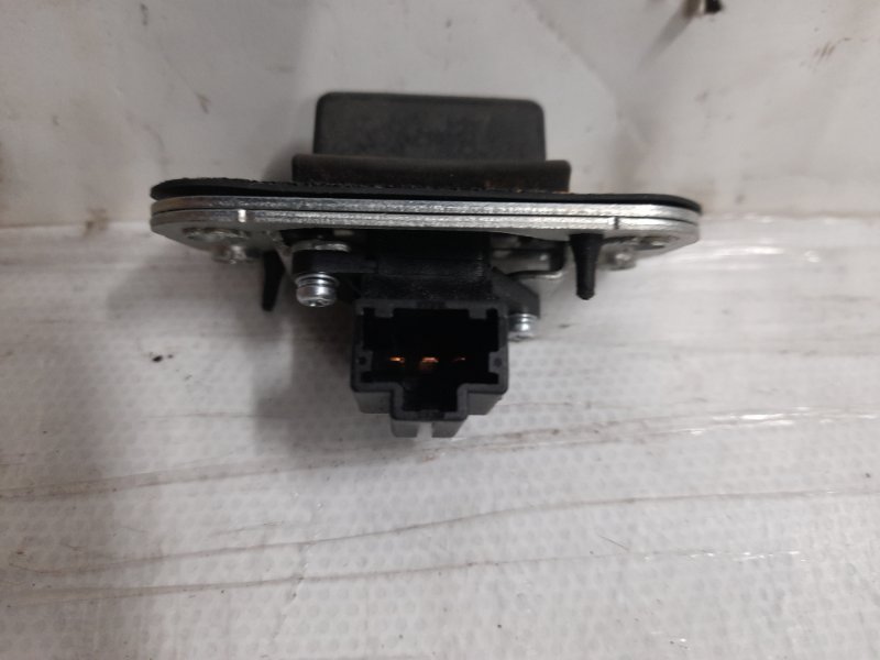 Кнопка открывания багажника наружная MDX (YD2) 06-13 2010 YD2 3.7 J37A1