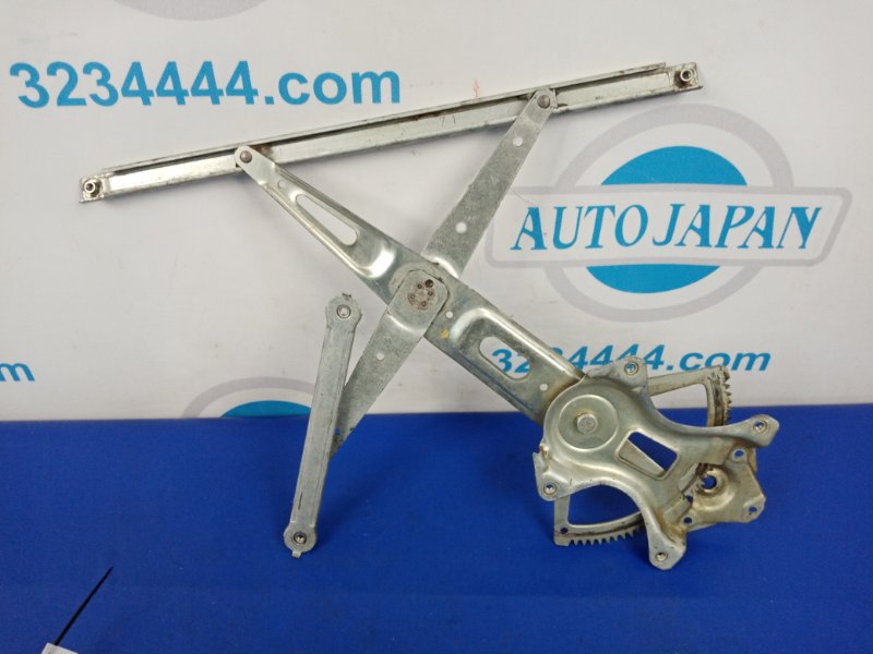 Стеклоподъемник передний левый TOYOTA RAV4 05-12