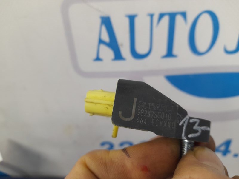 Датчик удара передний левый SUBARU FORESTER 12-19