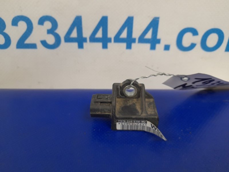 Датчик удара ACURA MDX (YD2) 06-13 YD2 77970-SJA-E11 Б/У