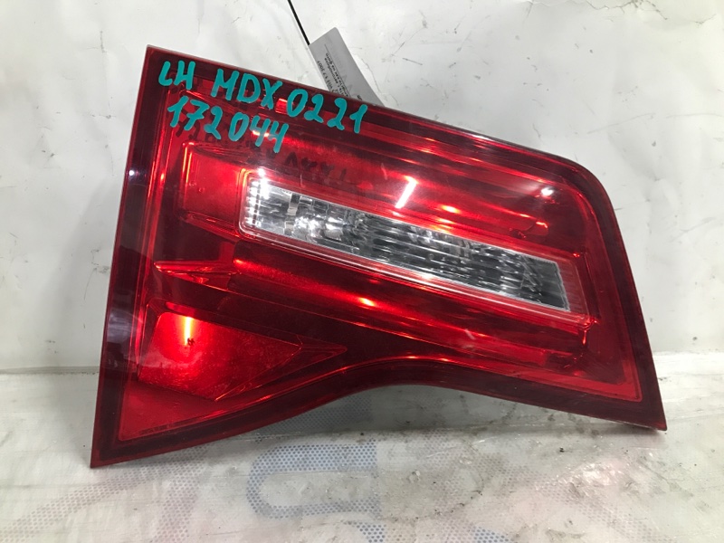 Фонарь внутренний задний левый ACURA MDX (YD2) 06-13 2007 YD2 3.7 34156-STX-A02 Б/У
