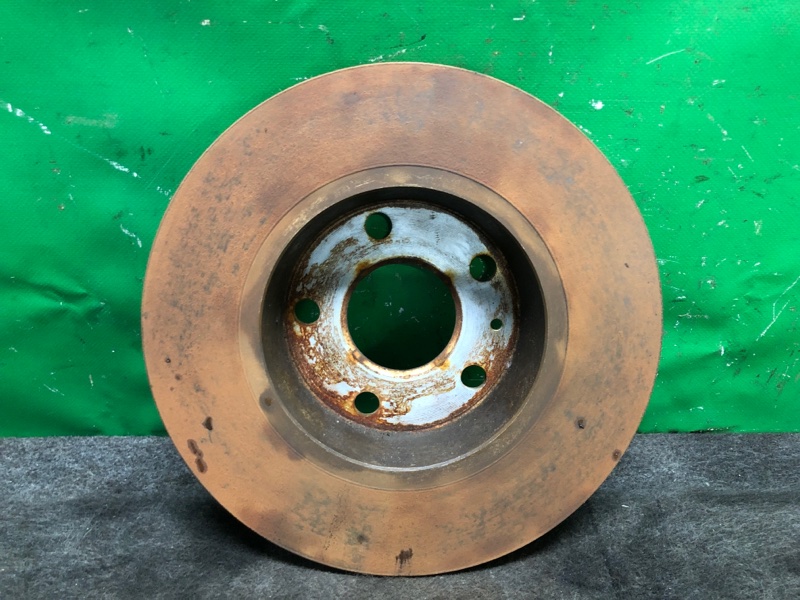 Тормозной диск задний PASSAT B7 11-15 2014 A32 1.8 CPKA