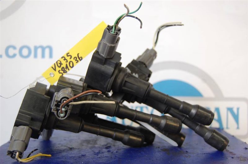 Катушка зажигания INFINITI M25/M37/M56/Q70/M35H 10-16