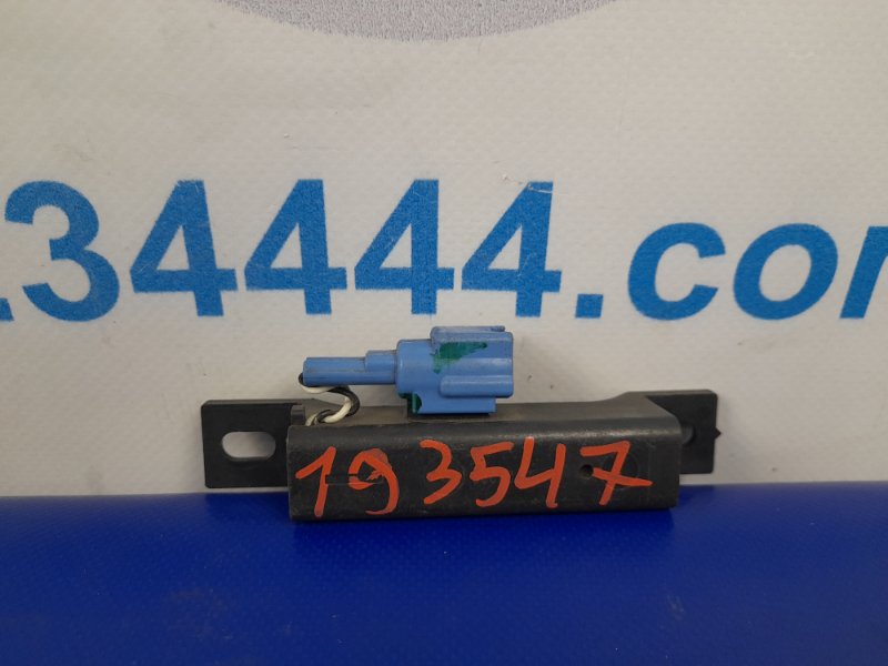 Антенна NISSAN JUKE 10-19 285E4-C990A Б/У