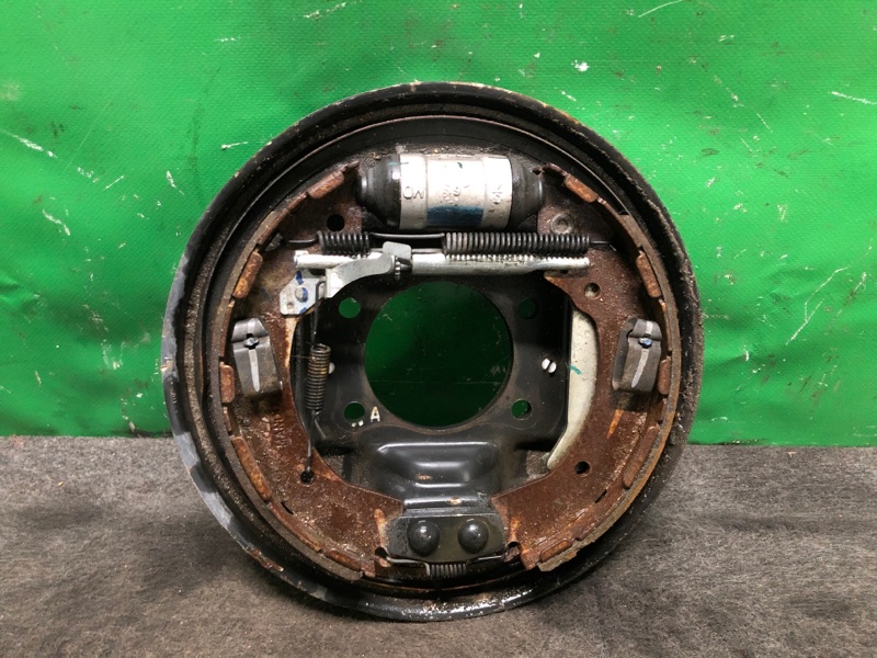 Тормозной механизм задний левый HYUNDAI ELANTRA AD 16- 2017 Седан 2.0 58310-F3000 Б/У