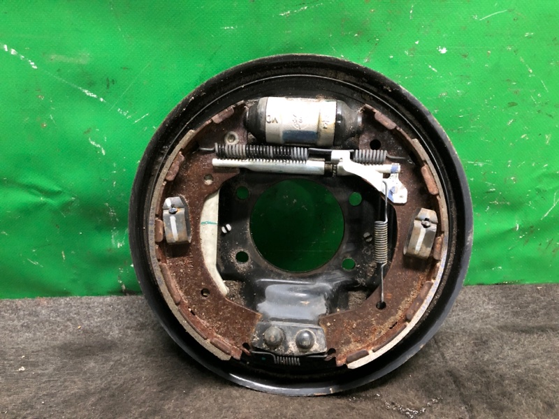 Тормозной механизм задний правый HYUNDAI ELANTRA AD 16- 2017 Седан 2.0 58360-F3000 Б/У