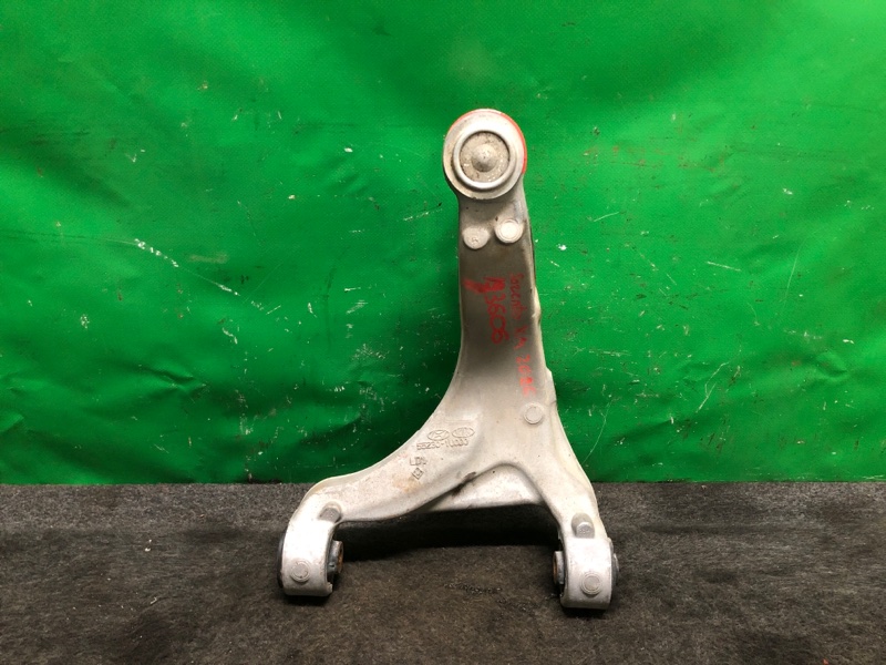 Рычаг задней подвески поперечный верхний задний левый KIA SORENTO XM 09-14 2012 Внедорожник 2.4 55230-1U000 Б/У