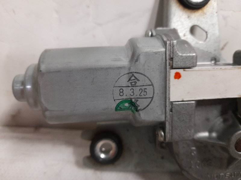 Моторчик стеклоочистителя задний EX35(37) 07-12 2008 Внедорожник 3.5 VQ35HR