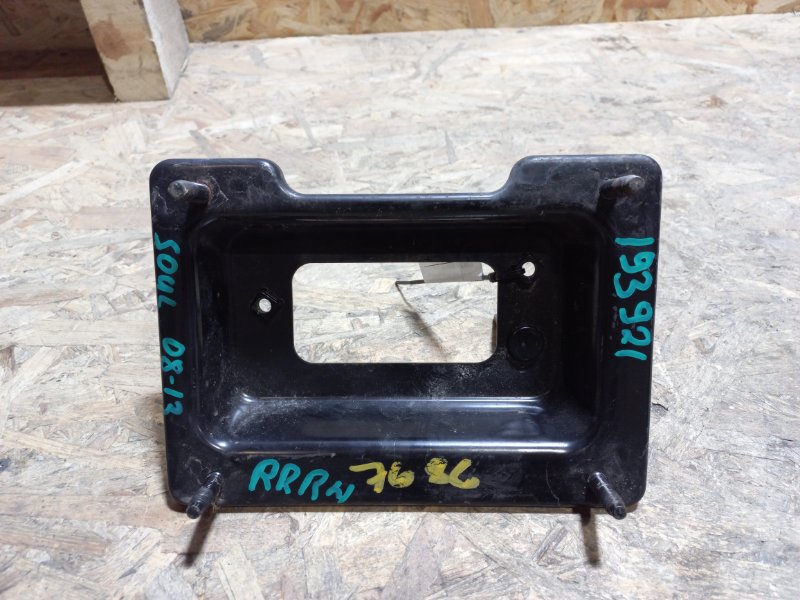 Кронштейн усилителя заднего бампера задний правый KIA SOUL AM 08-13 2012 Хетчбек 2.0 Б/У