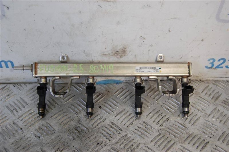 Форсунка топливная FORD FUSION 14- 0 280 158 162 Б/У