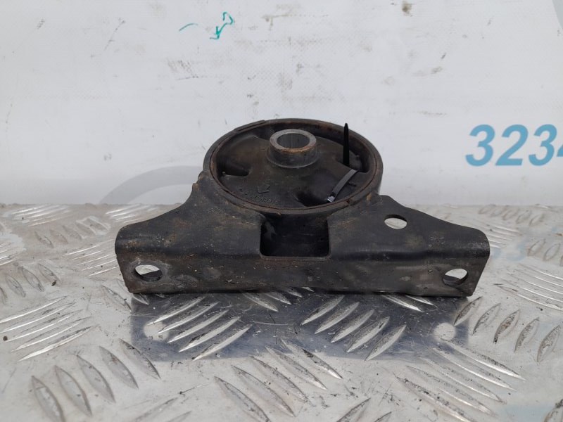 Подушка двигателя передняя GALANT 03-12 2009 Седан 2.4 Подушка двигателя передняя GALANT 03-12 2009 Седан 2.4