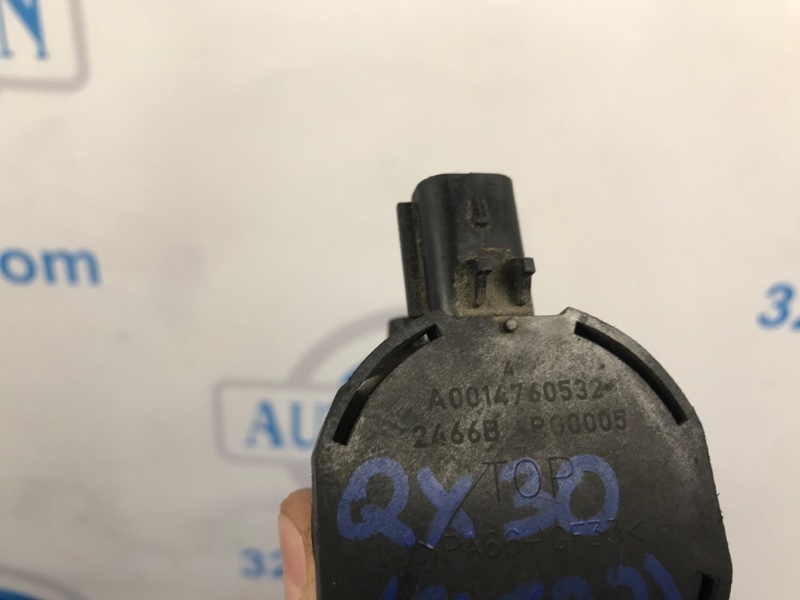 Клапан вентиляции топливного бака QX30 16-20 Клапан вентиляции топливного бака QX30 16-20