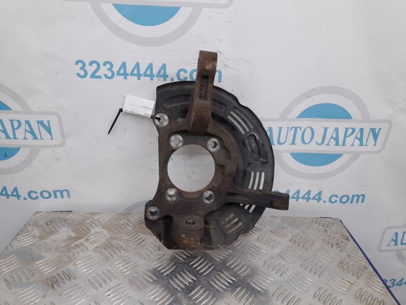 Кулак поворотный передний правый MITSUBISHI GALANT 03-12 2009 Седан 2.4 MR589570 Б/У