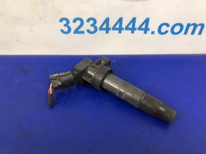 Запчасть катушка зажигания HYUNDAI SONATA YF 10-14 27300-3F100 Б/У Катушка зажигания HYUNDAI SONATA YF 10-14 27300-3F100 Б/У