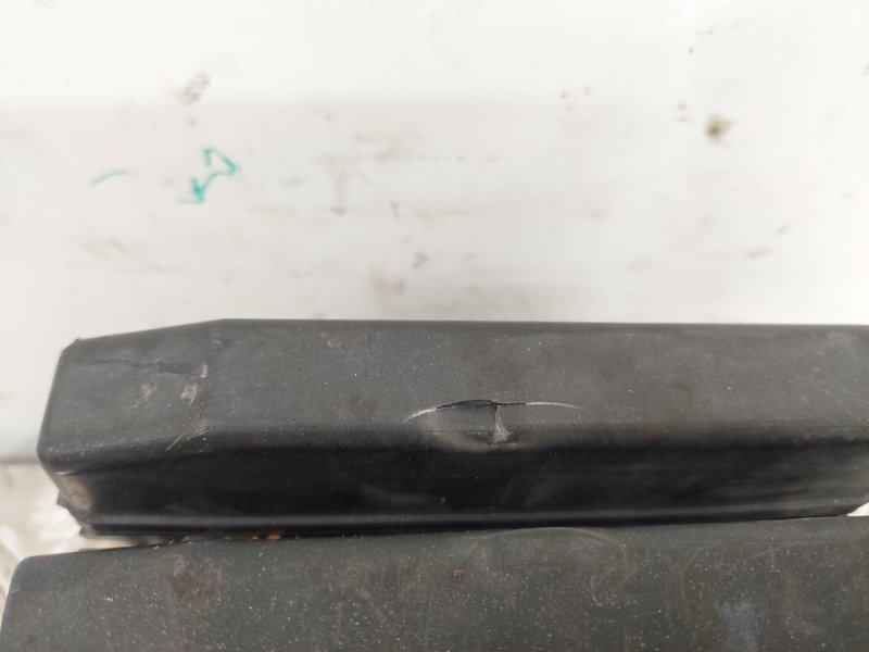 Блок предохранителей моторный отсек MITSUBISHI GALANT 03-12 Седан 2.4