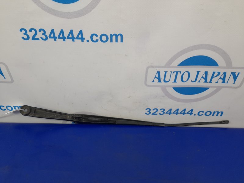 Поводок стеклоочистителя передний правый NV200 USA 13-