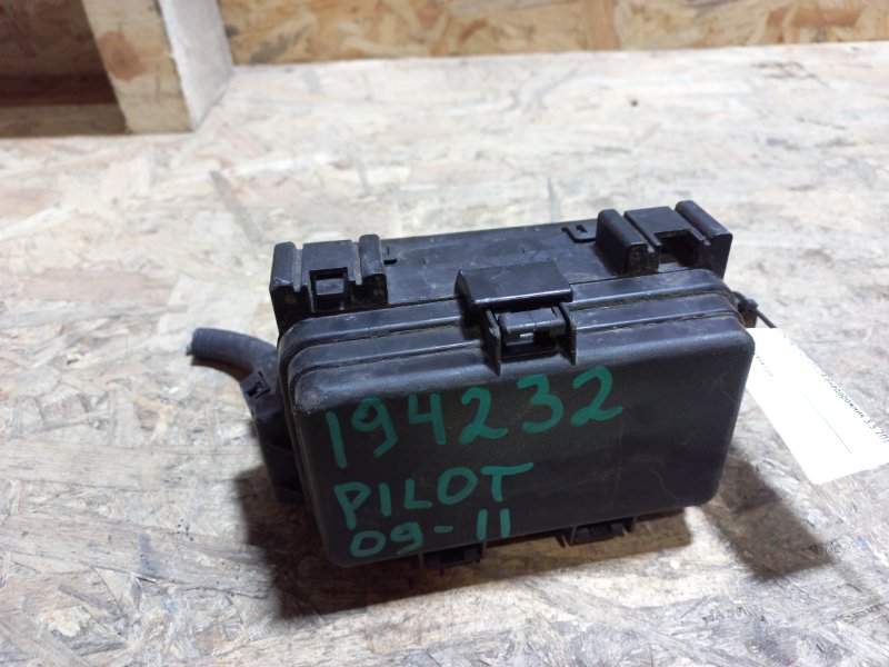 Блок предохранителей моторный отсек PILOT 08-15 2010 Внедорожник 3.5
