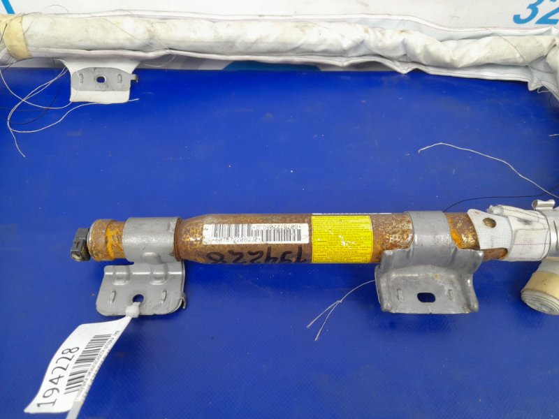 Подушка безопасности (штора) левая IS250/350 05-13