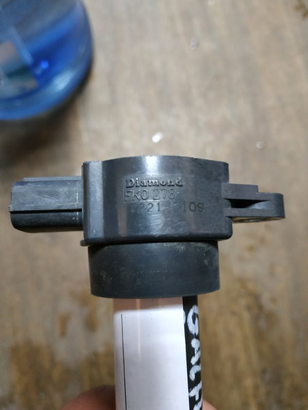 Катушка зажигания MITSUBISHI GALANT 03-12 Седан 2.4 Катушка зажигания MITSUBISHI GALANT 03-12 Седан 2.4