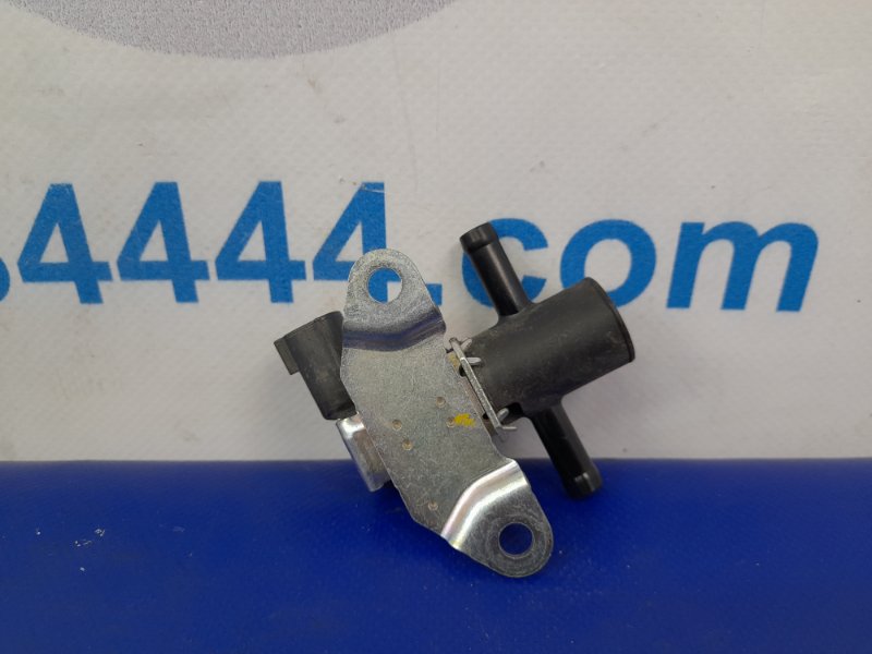 Клапан электромагнитный (вакуумный) ALTIMA L32 07-12