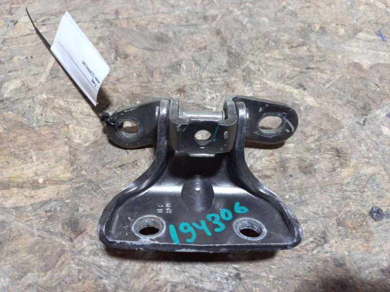 Петля двери верхняя задняя левая SOUL PS 13-19 2017 PS 1.6