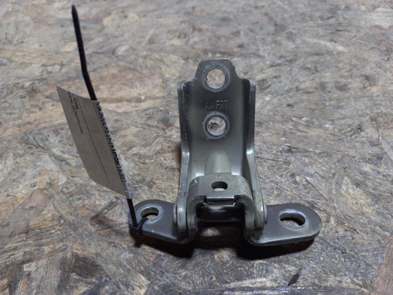 Петля двери верхняя передняя правая SOUL PS 13-19 2017 PS 1.6 Петля двери верхняя передняя правая SOUL PS 13-19 2017 PS 1.6