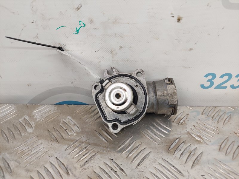 Корпус термостата R-CLASS W251 05-13 2007 Минивэн OM642950 3.2L