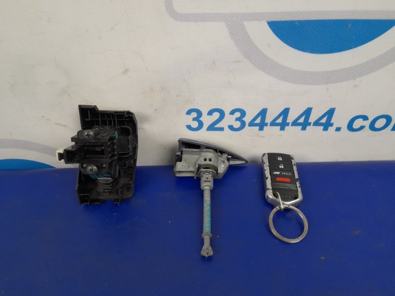 Комплект замков с цугалями RDX 12-19 2015 TB3 3.5 J35Z2 Комплект замков с цугалями RDX 12-19 2015 TB3 3.5 J35Z2