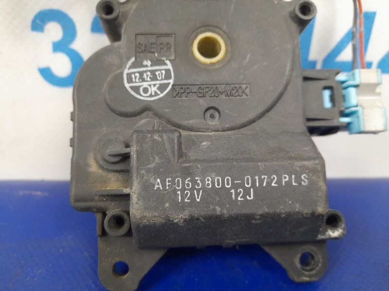 Моторчик заслонки печки TOYOTA SEQUOIA 01-07