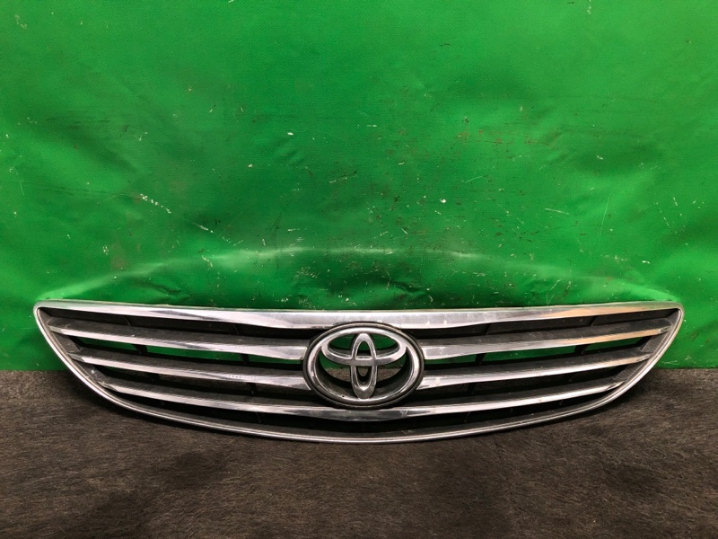 Решетка радиатора TOYOTA CAMRY 30 02-06 2005 ACV30 2.4 2AZFE 53101-06050 Б/У