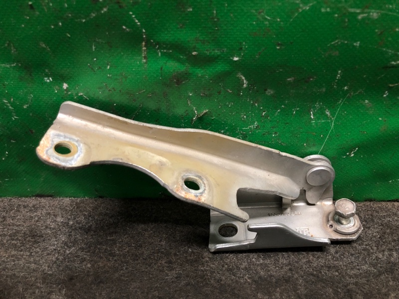 Петля капота передняя правая GALANT 03-12 2009 Седан 2.4