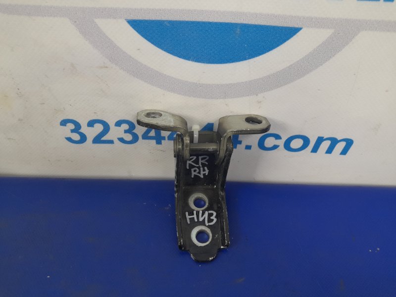Петля двери нижняя задняя правая TLX 14-17