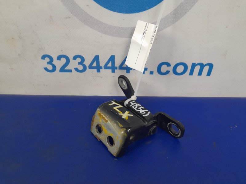 Петля двери верхняя задняя правая ACURA TLX 14-17