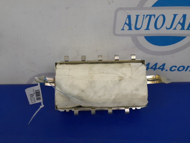 Подушка безопасности пассажира передняя правая SUZUKI KIZASHI 09-14 Б/У