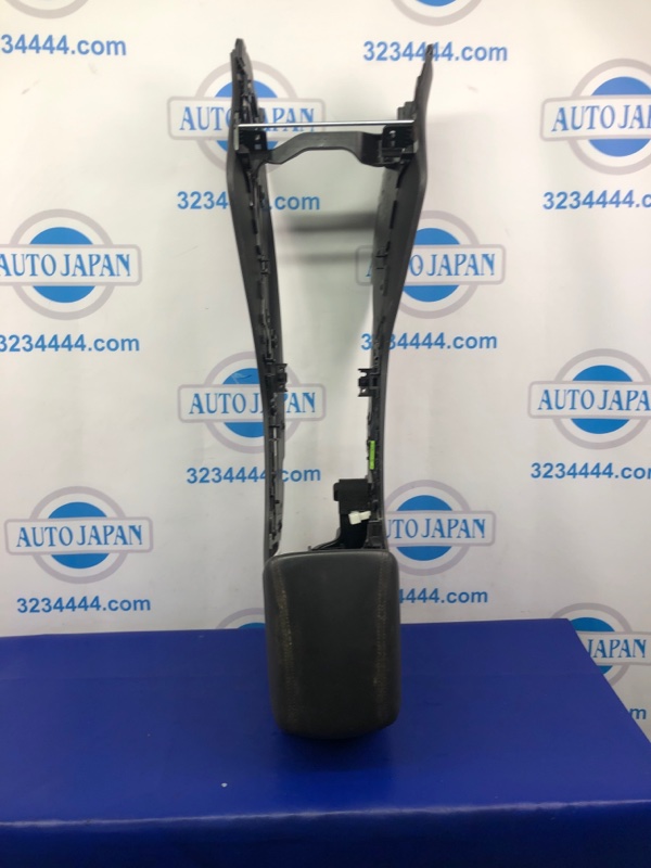 Подлокотник TUCSON TL 15-20