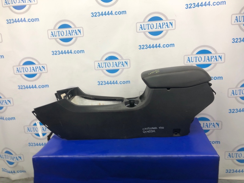 Подлокотник JEEP CHEROKEE 14- Внедорожник 2.4 Подлокотник JEEP CHEROKEE 14- Внедорожник 2.4