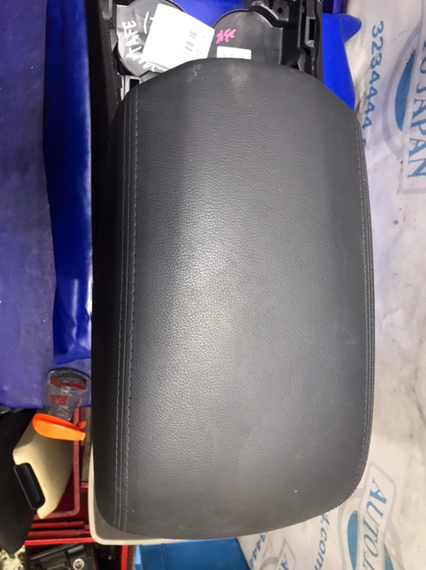 Подлокотник SANTA FE (DM) 12-18 2015 Внедорожник 3.3