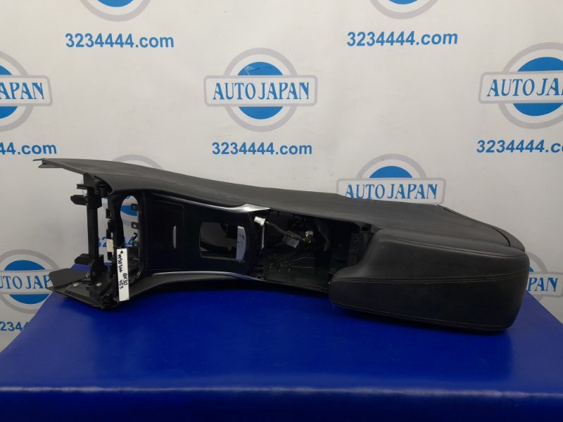 Запчасть подлокотник INFINITI QX30 16-20 2016 Внедорожник 2.0 20PET 96910-5DK0C Б/У Подлокотник INFINITI QX30 16-20 2016 Внедорожник 2.0 20PET 96910-5DK0C Б/У