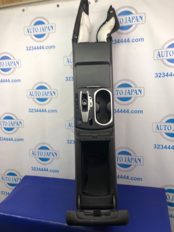 Подлокотник ACURA RDX 12-19 Внедорожник 3.5 Подлокотник ACURA RDX 12-19 Внедорожник 3.5