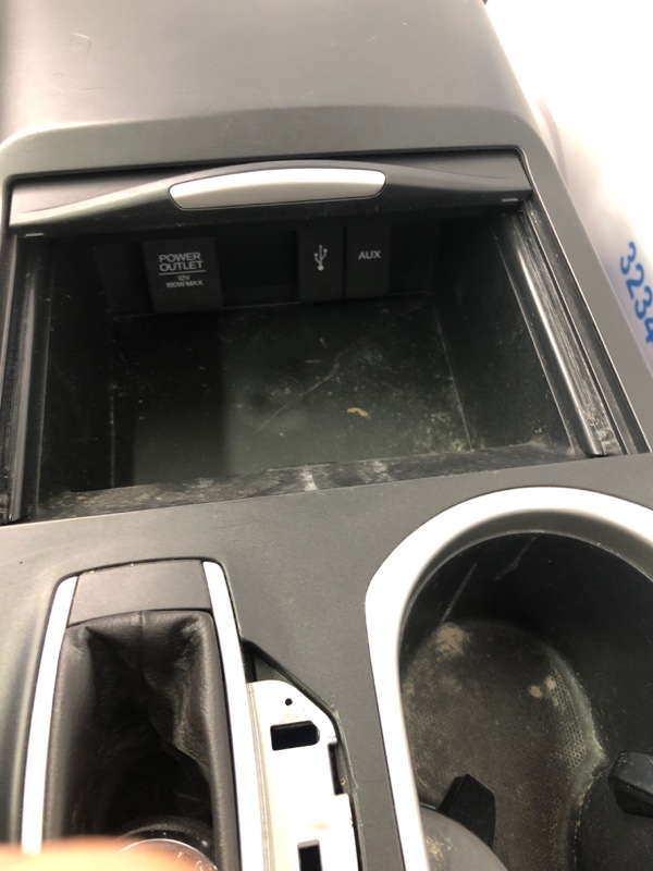 Подлокотник RDX 12-19 2017 Внедорожник 3.5 Подлокотник RDX 12-19 2017 Внедорожник 3.5