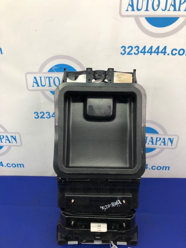 Подлокотник GS 12- 2015 Седан 8ARFTS 2.0TURBO