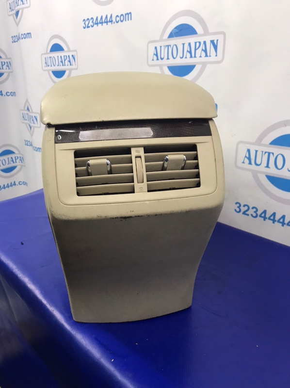 Подлокотник VENZA 09-16 2010 AGV10 2.7 1ARFE