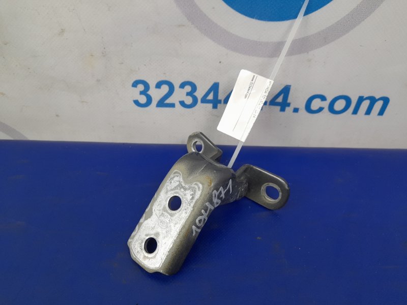 Петля двери нижняя передняя левая HYUNDAI SONATA YF 10-14 Петля двери нижняя передняя левая HYUNDAI SONATA YF 10-14