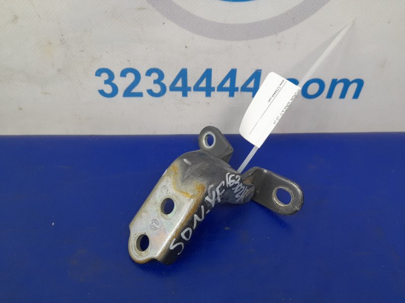 Петля двери нижняя задняя левая HYUNDAI SONATA YF 10-14 Петля двери нижняя задняя левая HYUNDAI SONATA YF 10-14