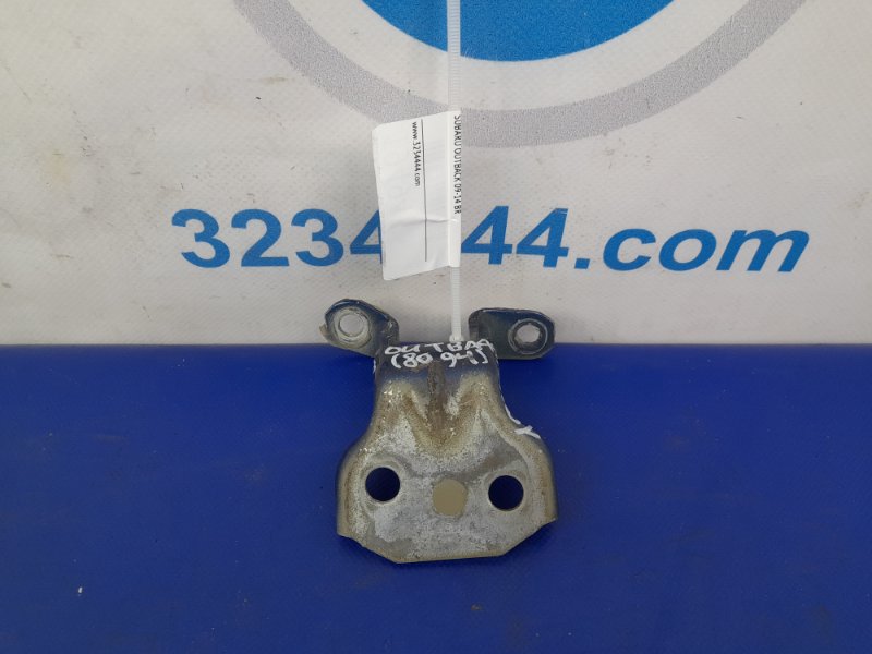 Петля двери верхняя передняя правая SUBARU OUTBACK 09-14 BR 60070AG00A9P Б/У